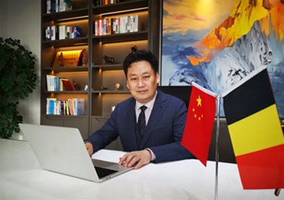 坚守初心助力健康中国 勇于担当践行社会责任